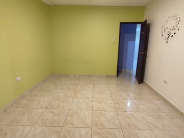 SE VENDE CASA EN GUASMO SUR, COOPERATIVA MIAMI BEACH, SUR DE GUAYAQUIL