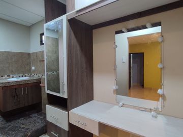 SE VENDE CASA EN GUASMO SUR, COOPERATIVA MIAMI BEACH, SUR DE GUAYAQUIL