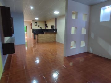 SE VENDE CASA EN GUASMO SUR, COOPERATIVA MIAMI BEACH, SUR DE GUAYAQUIL