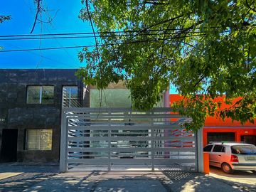 Casa en Venta con Uso de Suelo Mixto sobre Av. Justo Sierra en Guadalajara