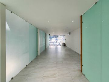 Casa en Venta con Uso de Suelo Mixto sobre Av. Justo Sierra en Guadalajara