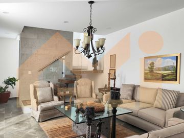 ¡Casa en VENTA en Residencial Punta del Cielo! 🏡✨
