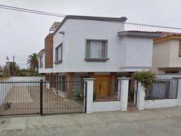 CASA EN REMATE BANCARIO EN VILLAS DEL MAR CERVERA KIRIAKIDES PLAYAS DE ROSARITO, BAJA CALIFORNIA