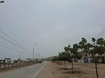 Terreno Comercial en Venta – Ubicación Estratégica en la Panamericana Sur