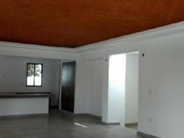 CASA EN CUERNAVACA LOMAS DE COCOYOC, GRAN OPORTUNIDAD DE INVERSIÓN