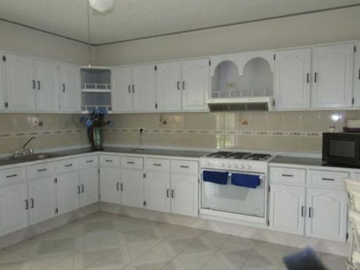 CASA EN CUERNAVACA LOMAS DE COCOYOC, GRAN OPORTUNIDAD DE INVERSIÓN
