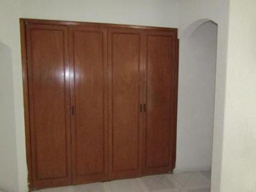 CASA EN CUERNAVACA LOMAS DE COCOYOC, GRAN OPORTUNIDAD DE INVERSIÓN