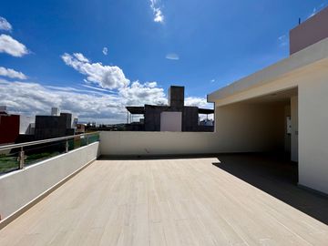 hermosa casa con 3 habitaciones y roof garden en pachuca. E-sur Vía del gua