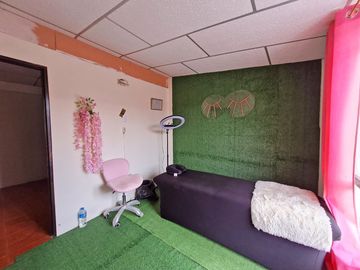 Venta de casa de 2 plantas y 4 dormitorios en Urbanización Beata Mercedes Molina, km 16 Vía a Daule