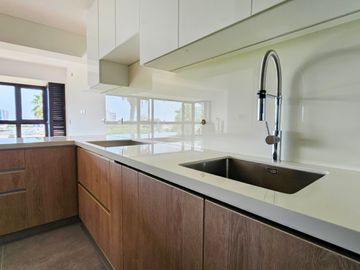 Vendo Hermoso Departamento 180 m2 Piso 4 Urb Aurora Miraflores