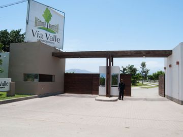 Terreno en condominio de campo Via Valle, Chincha Alta