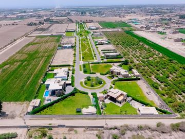 Terreno en condominio de campo Via Valle, Chincha Alta