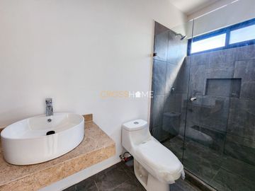 CASA EN VENTA, JURIQUILLA QRO.
