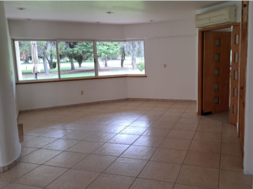 CASA EN SAN GIL CON VISTA PRIVILEGIADA EN CERRADA SAN ENRRIQUE