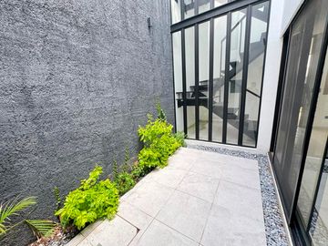 Casa en venta en Aguascalientes, Res. Santa Barbara