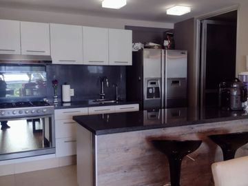 Dpto. en venta de 3 recamaras, cerca de Polanco (Ejercito Nacional)