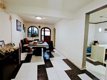 Las Huertas | Doble Terreno y Excelente Precio | Casa en Venta | León Gto