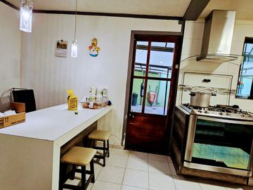 Las Huertas | Doble Terreno y Excelente Precio | Casa en Venta | León Gto