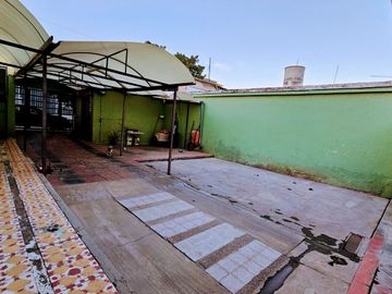 Las Huertas | Doble Terreno y Excelente Precio | Casa en Venta | León Gto
