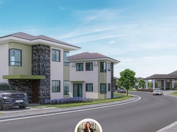 House and Lot for Sale in Vermosa Parklane Setting