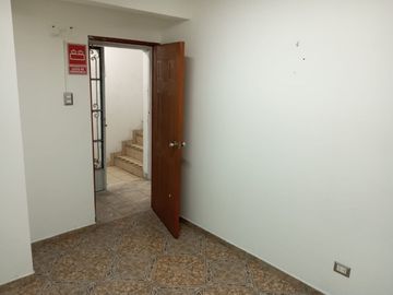 Alquiler de oficina de 75 m2 en Av. Angamos, Surquillo