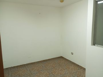 Alquiler de oficina de 75 m2 en Av. Angamos, Surquillo