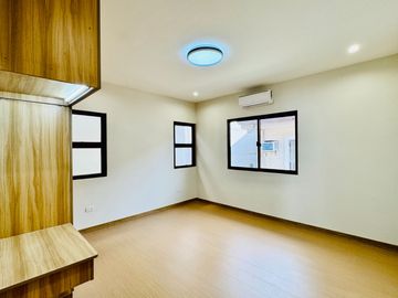 FOR SALE NEW FURNISHED MARVELOUS DESIGN 2 STOREY HOUSE W/ POOL IN GREENWOODS