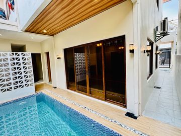 FOR SALE NEW FURNISHED MARVELOUS DESIGN 2 STOREY HOUSE W/ POOL IN GREENWOODS