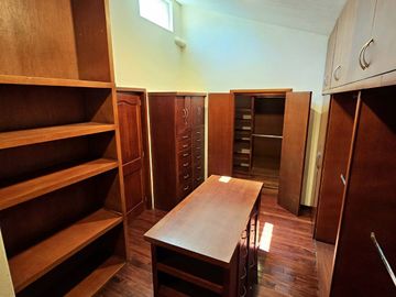 LAS CAÑADAS HERMOSA CASA EN VENTA A CAMPO DE GOLF CON ALBERCA Y LA MEJOR VISTA