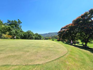 LAS CAÑADAS HERMOSA CASA EN VENTA A CAMPO DE GOLF CON ALBERCA Y LA MEJOR VISTA