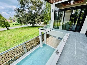 FOR SALE NEWLY MADE ELEGANT MODERN 2 STOREY HOUSE W/ POOL IN TAGAYTAY