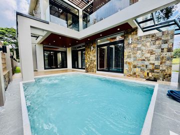 FOR SALE NEWLY MADE ELEGANT MODERN 2 STOREY HOUSE W/ POOL IN TAGAYTAY