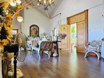 Resale Stunning 4 Bedrooms Bungalow House in Countryside Near Sirao Garden Busay