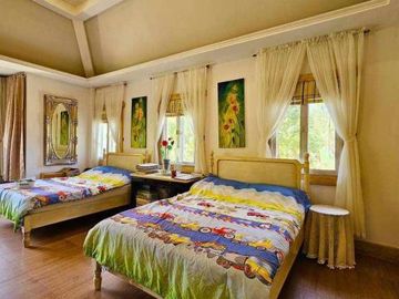 Resale Stunning 4 Bedrooms Bungalow House in Countryside Near Sirao Garden Busay