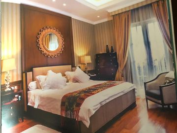 Rumah di Cluster Menteng Bintaro Jaya Sektor 7 ada Kolam Renang dekat Tol Jorr