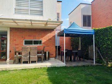VENDO CASA EN LA MORADA CALI VALLE DEL CAUCA