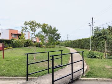 VENDO CASA EN LA MORADA CALI VALLE DEL CAUCA