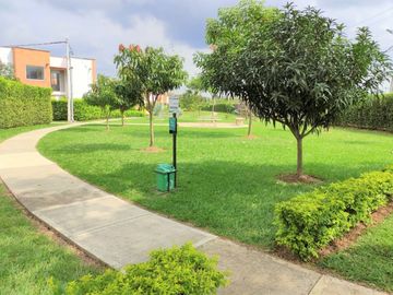 VENDO CASA EN LA MORADA CALI VALLE DEL CAUCA