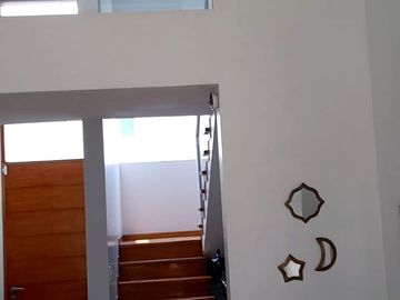 Exclusiva Y Moderna Casa En Venta, En El Sol De La Molina