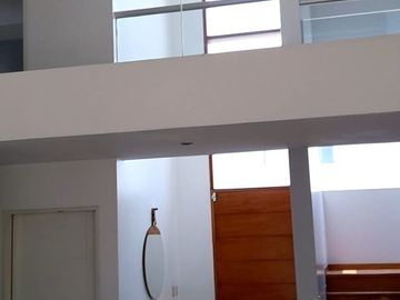 Exclusiva Y Moderna Casa En Venta, En El Sol De La Molina
