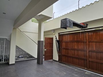 VENTA DE DEPARTAMENTO EN EL PRIMER PISO AL COSTADO DE LA UDEP URB.LAGUNAS DEL CHIPE