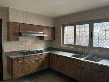 CASA EN VENTA EN COLONIA REPUBLICA DE UNA PLANTA