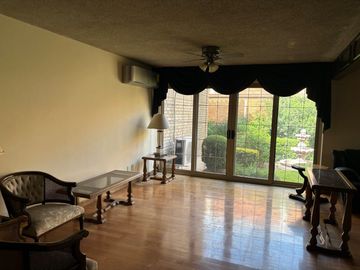 CASA EN VENTA EN COLONIA REPUBLICA DE UNA PLANTA