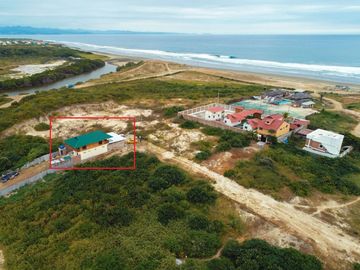 casa de venta playa san josé montecristi