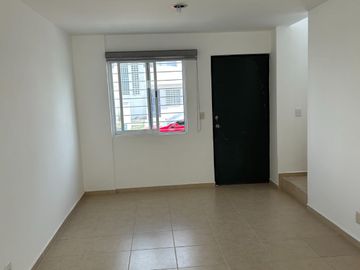 Venta De Casa En Misión Del Parque 2 Recamaras 1.5 Baños