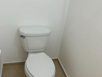 Venta De Casa En Misión Del Parque 2 Recamaras 1.5 Baños