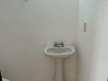 Venta De Casa En Misión Del Parque 2 Recamaras 1.5 Baños
