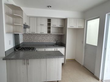 Venta De Casa En Misión Del Parque 2 Recamaras 1.5 Baños