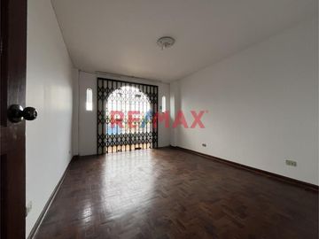 Vendo Casa En Excelente Estado En Bellavista Callao