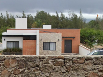 REMATO CASA EN TEQUISQUIAPAN QUERERTARO